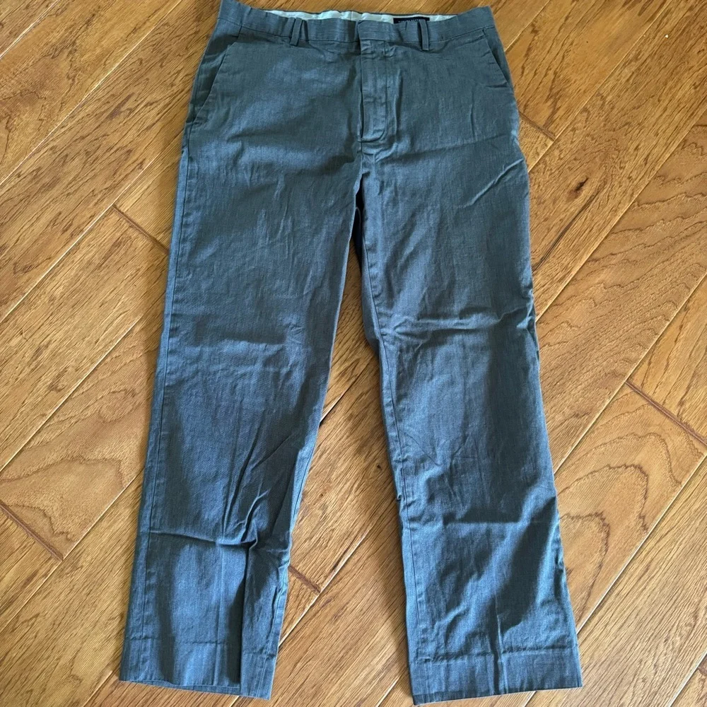 Banana Republic Dress Pants Mens 35x30 Gray Grey Chino Charcoal Classic Fit Golf